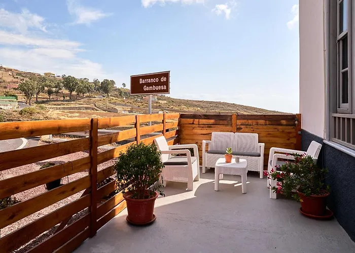 La Casa Del Barranco